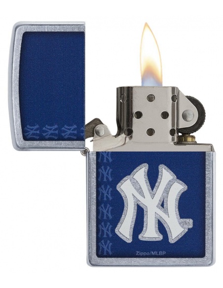 Bricheta Zippo 29111 New York Yankees MLB