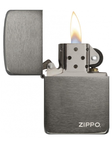 Bricheta Zippo 24485 1941 Replica with Zippo logo