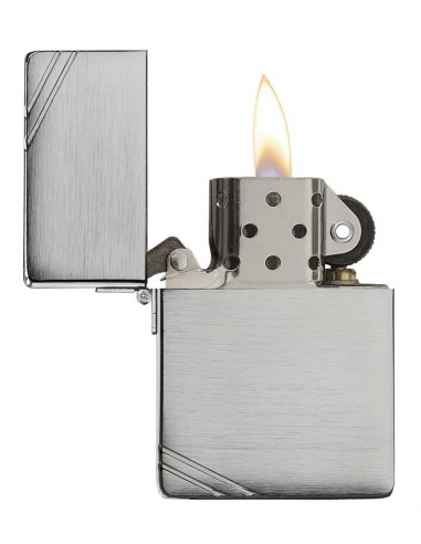 Bricheta Zippo 1935 1935 Replica with Slashes