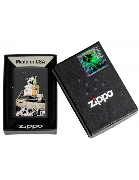 Brichetă Zippo 48699 Norman Rockwell Man on the Moon