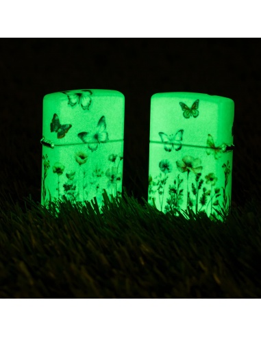 Brichetă Zippo 46703 Glowing Butterflies