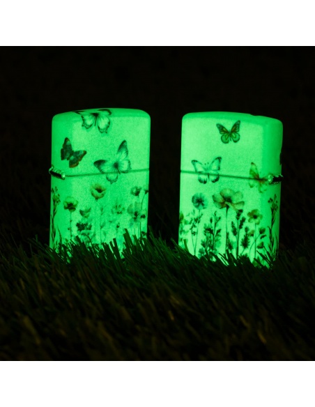 Brichetă Zippo 46703 Glowing Butterflies
